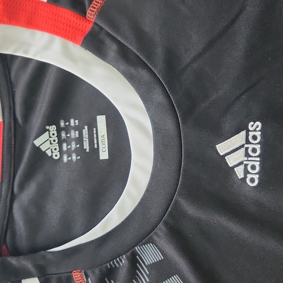 Adidas training Jersey (L) - Picture 2 of 3